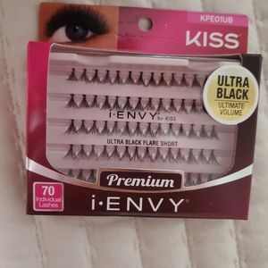 Kiss lashes